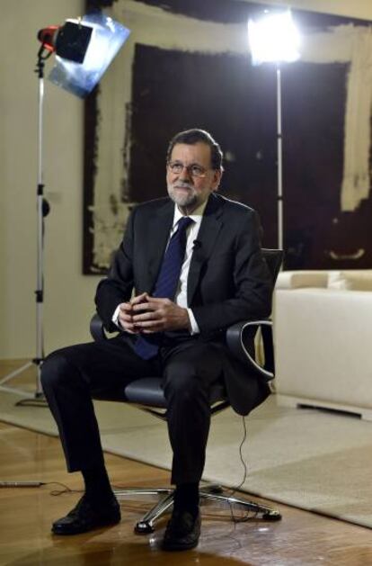 Spanish Prime Minister Mariano Rajoy wants to put Madrid-Barcelona talks back in the spotlight.