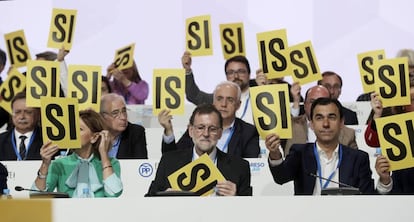 Una votación del congreso del Partido Popular / Uly Martín.