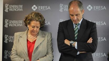 La alcaldesa de Valencia, Rita Barber&aacute;, y el expresidente de la Generalitat, Francisco Camps, en un acto oficial.