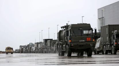 Desembarco de tropas brit&aacute;nicas en el puerto de Sagunto para participar en el ejercicio de la OTAN Trident Juncture.