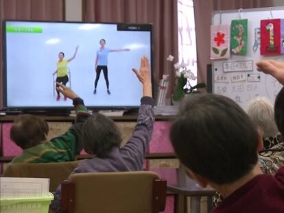 Gimnasia ‘youtuber’, la solución de los ancianos japoneses para combatir el confinamiento