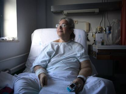 Beatriz Nicolás en noviembre del año pasado en el hospital Ramón y Cajal de Madrid, donde había sido ingresada de emergencia.