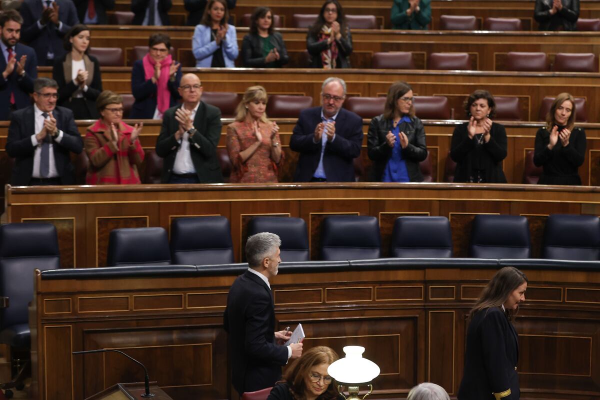 Fronteras: La censura del Congreso a Marlaska por la tragedia de ...