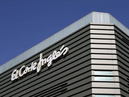 El Corte Inglés Seguros y Génesis comercializarán una póliza de autos
a medida