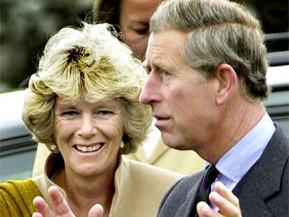 El príncipe Carlos y Camilla Parker Bowles.