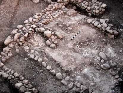Restos de una vivienda de 10.000 años de antigüedad encontrada en Jerusalén, la más antigua de la zona según los arqueólogos.