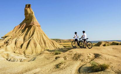 El cabezo de Castildetierra, una parada obligatoria en las Bardenas Reales.