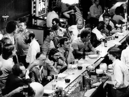 El bar que compró y gestionó durante unos meses el periódico 'The Chicago Sun-Times' en los años setenta.