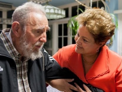 Dilma Rousseff e Fidel Castro ontem em Havana, Cuba.