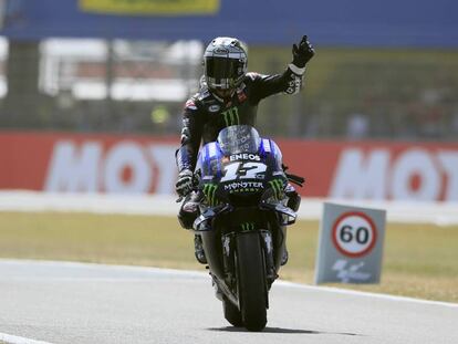 Maverick Viñales celebra la victoria en el GP de Assen.