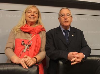 Cinto y Cubero, antes de presentar hoy la memoria del IVML en Bilbao.