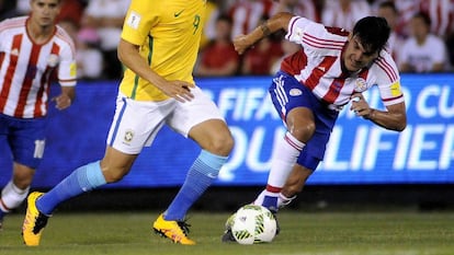 Ricardo Oliveira fez o primeiro do Brasil.