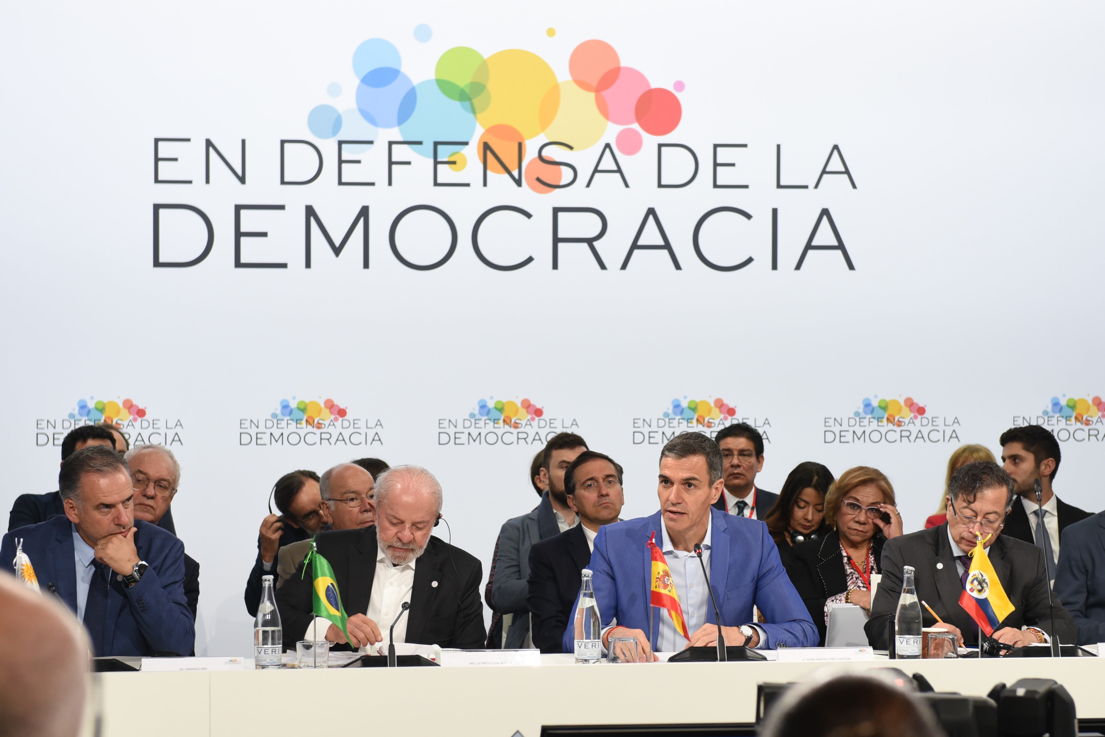 Latin American Leaders Unite Against Far Right in Spain