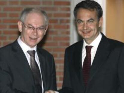 El presidente del Gobierno, José Luis Rodríguez Zapatero, junto con Herman Van Rompuy