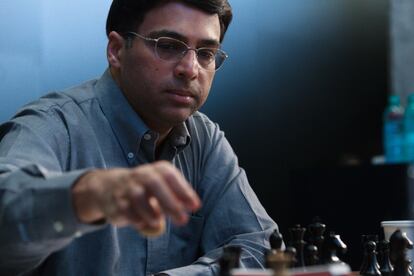 Viswanathan Anand, durante una partida del Torneo de Candidatos de Moscú