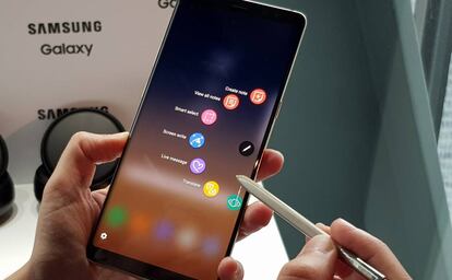 Teléfono móvil Samsung Galaxy Note 8, 2017.