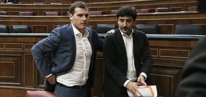 Albert Rivera y Toni Roldán, el jueves en el Congreso.
