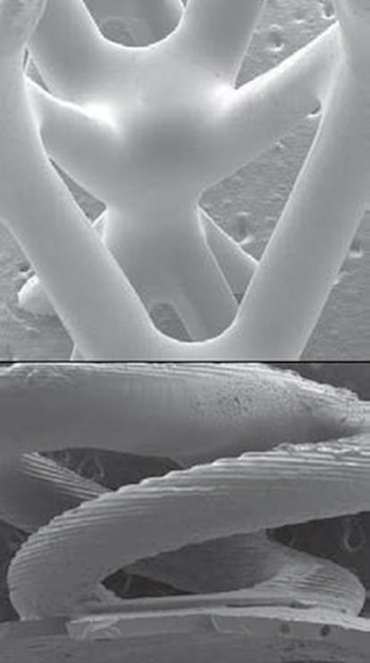 El microscopio electr&oacute;nico muestra la ausencia de poros en la malla (arriba) y las marcas y fracturas en el sacacorchos.