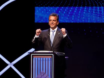 El candidato Sergio Massa de Unión por la Patria en el debate del 1 de octubre 2023.