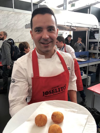 JOSE DE DIOS DEL RESTAURANTE LA BIEN APARECIDA Y LA PRIMERA / CAPEL 