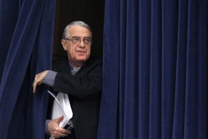 El jesuita Federico Lombardi, portavoz del Vaticano.