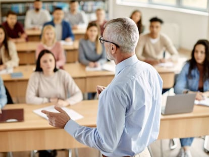 La universidad demanda más financiación y un profesorado estable