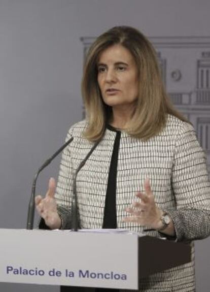 La ministra de Empleo y Seguridad Social, F&aacute;tima B&aacute;&ntilde;ez