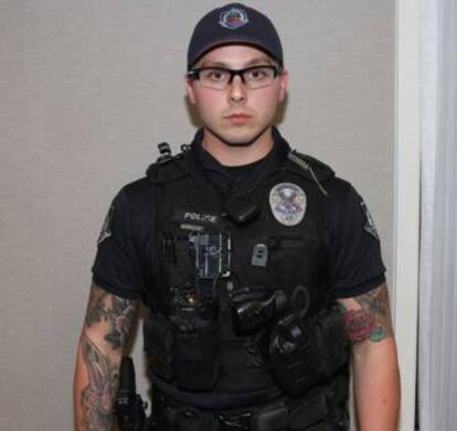 El agente Philip Brailsford, en una imagen del departamento de policía de Maricopa.