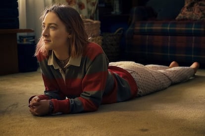 A atriz nova-iorquina é jovem, tem 23 anos, mas já é veterana na premiação: sua interpretação em 'Lady Bird' lhe garantiu a terceira indicação a um Oscar.