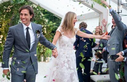 Gwyneth Paltrow y Brad Falchuk el día de su boda, en septiembre de 2018.