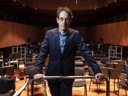 El director de orquesta Pablo González, ayer en la Escuela Reina Sofía, en Madrid. 