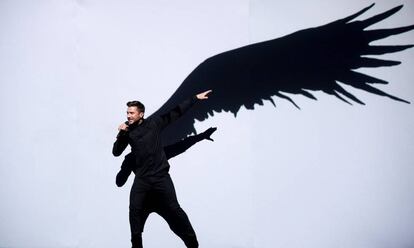 El cantante ruso Sergey Lazarev presenta la canción 'You Are The Only One' durante la gala.