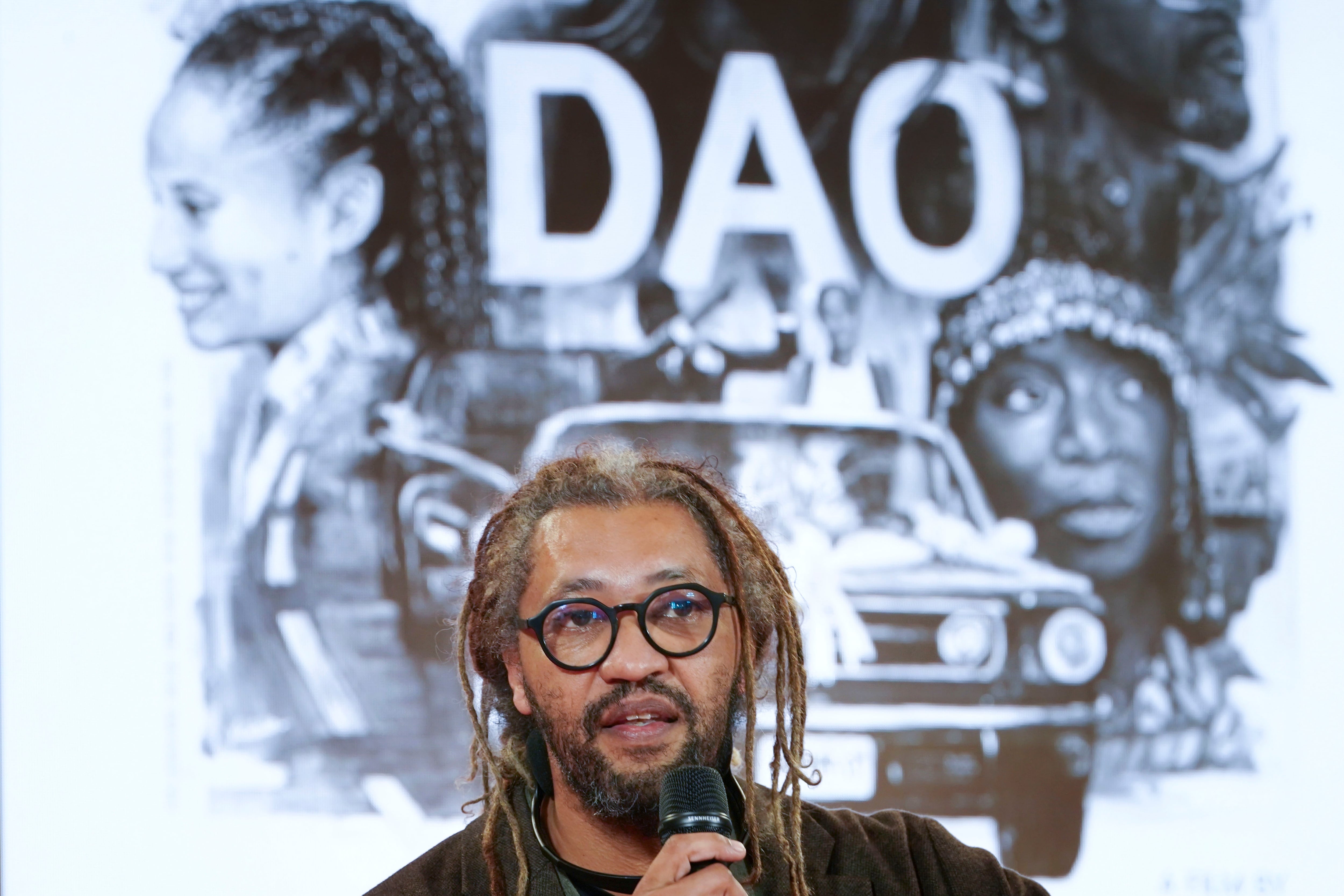 ‘Dao’, apuesta arriesgada y experimental sobre la familia y África, gana en la Seminci
