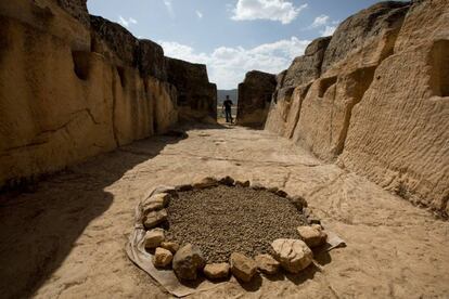 The 70-meter gallery hewn out of the rock.