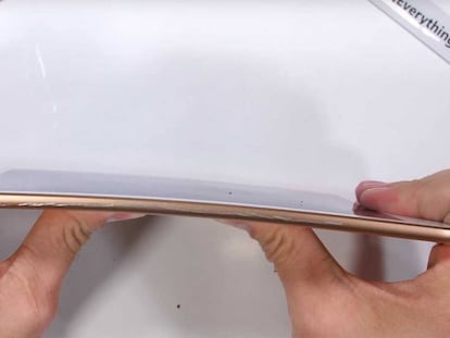 ¿Puede doblarse un iPad Mini 5? Sí, y este video lo demuestra
