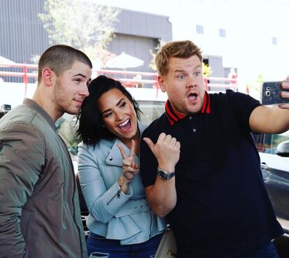 Demi Lovato y Nick Jonas se fueron de gira juntos por Estados Unidos este verano. Y para promocionarla, qué mejor que subirse al coche con James Corden, que convierte cada uno de los 'Carpool karaoke' en un vídeo viral.