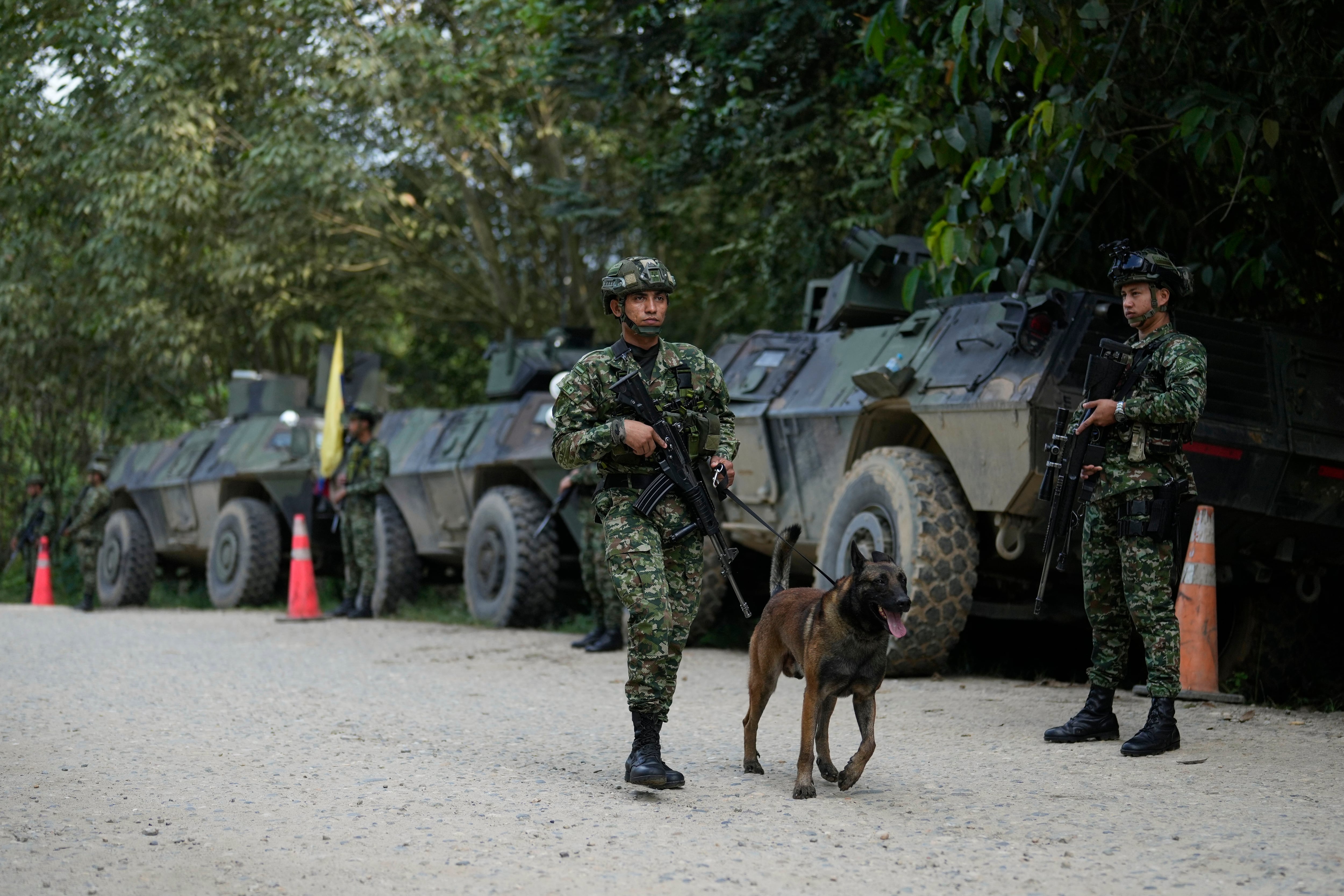 El ELN le responde a Petro que se ha quedado sin interlocutor en los diálogos de paz