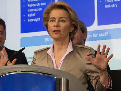 Ursula von der Leyen, durante la rueda de prensa en Bruselas este lunes. Foto: Demi Álvarez