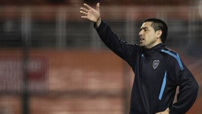 Juan Román Riquelme gesticula durante un entrenamiento en Brasil, antes de la final de la Copa Libertadores de 2012 ante Corinthians.