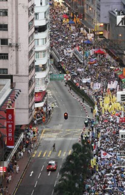 La manifestación, en su transcurso por el centro de Hong Kong.