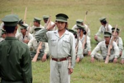 Myitung Seng Pan, de 17 años, en la instrucción.