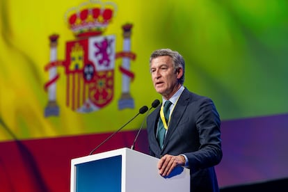 El líder del PP, Alberto Núñez Feijóo, durante la apertura del Congreso del Partido Popular Europeo (PPE) celebrado en Valencia, el 29 de abril. 