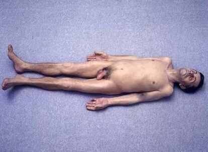 &#39;Dead Dad&#39; (1996-1997), escultura de Ron Mueck.