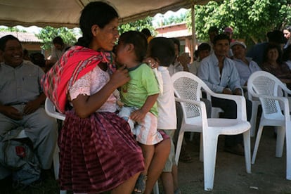 Un grupo de campesinos de la zona de Santa Cruz de la Sierra, en Bolivia.