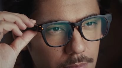 Cáamra integrada en las gafas Xiaomi AI Glasses