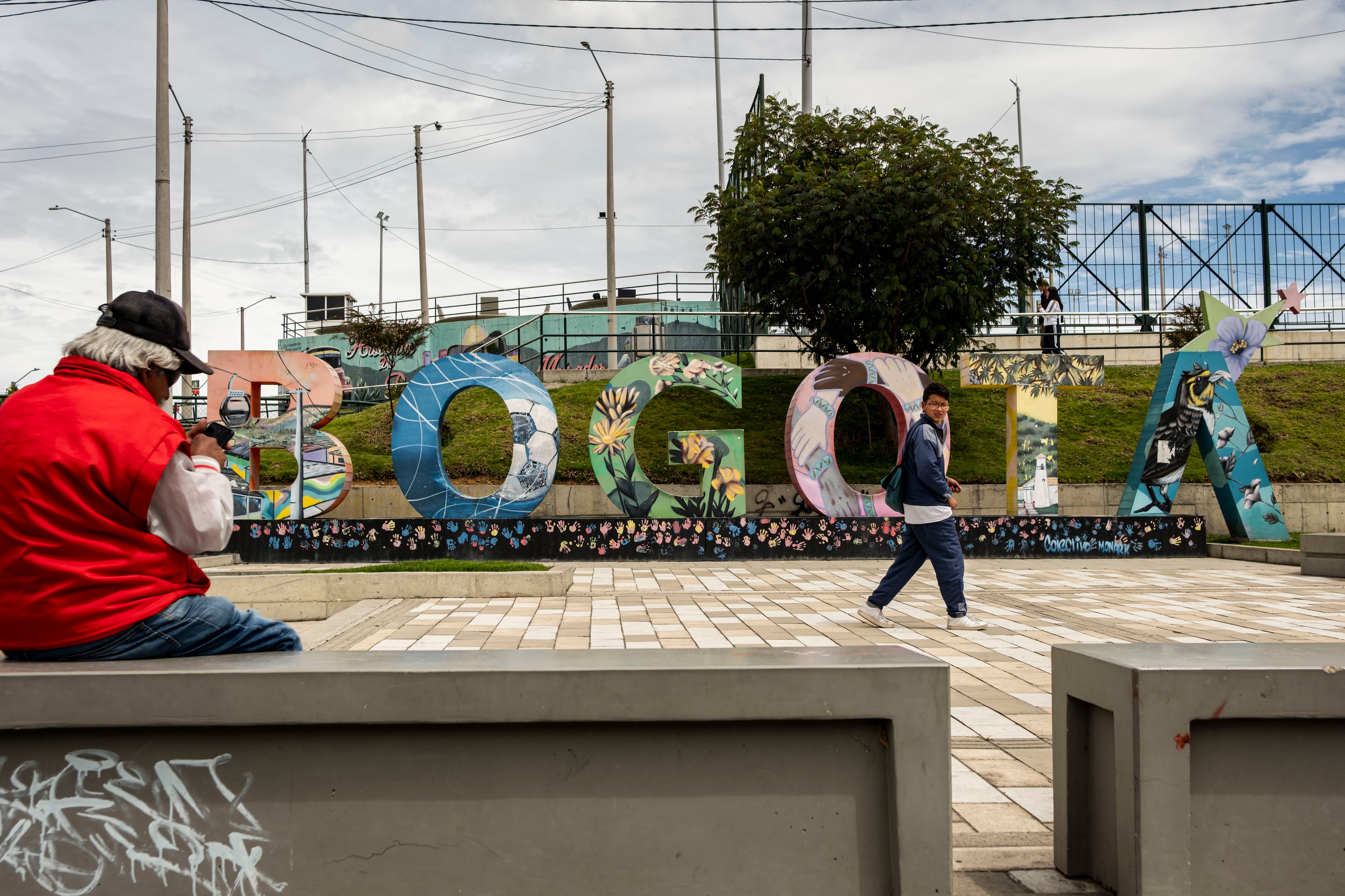 Letrero de Bogotá en el barrio El Mirador, en Ciudad Bolivar, el 29 de octubre de 2025. 