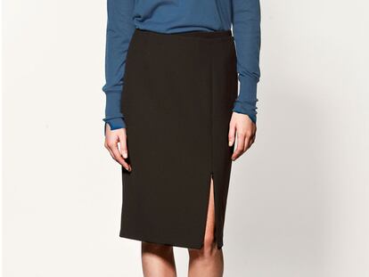 Faldas y vestidos de corte sexy