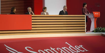 Imagen de la junta de accionistas de Banco Santander de 2019.