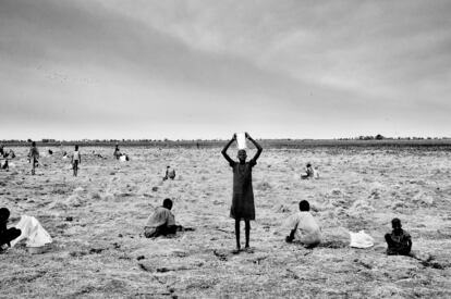 Sudán del Sur vive una cruenta guerra civil desde 2013, que ha provocado más de 2,5 millones de desplazados. Millón y medio han huido a otras zonas del país. El millón restante escapó a los vecinos Sudán, Etiopía, Uganda y Kenia.