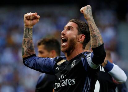 Sergio Ramos celebra el título de Liga en La Rosaleda.